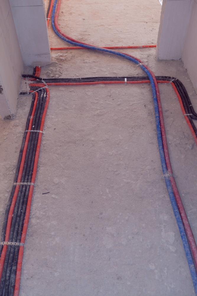 Фото электромонтажных работ - СК «Новая Москва