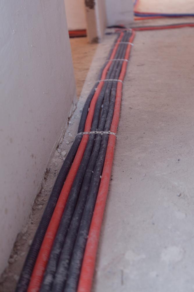 Фото электромонтажных работ - СК «Новая Москва