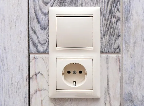 Ремонт 1-комнатной квартиры 37 кв.м по адресу: город Москва, улица Бачуринская, дом 13_17 Ремонт 1-комнатной квартиры 37 кв.м по адресу: город Москва, улица Бачуринская, дом 13