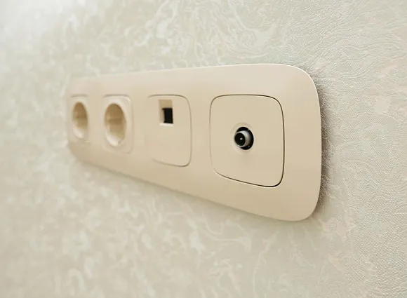 Ремонт 1-комнатной квартиры 43 кв.м по адресу: город Москва, поселок Коммунарка, улица Липовый парк, дом 2_3 Ремонт 1-комнатной квартиры 43 кв.м по адресу: город Москва, поселок Коммунарка, улица Липовый парк, дом 2